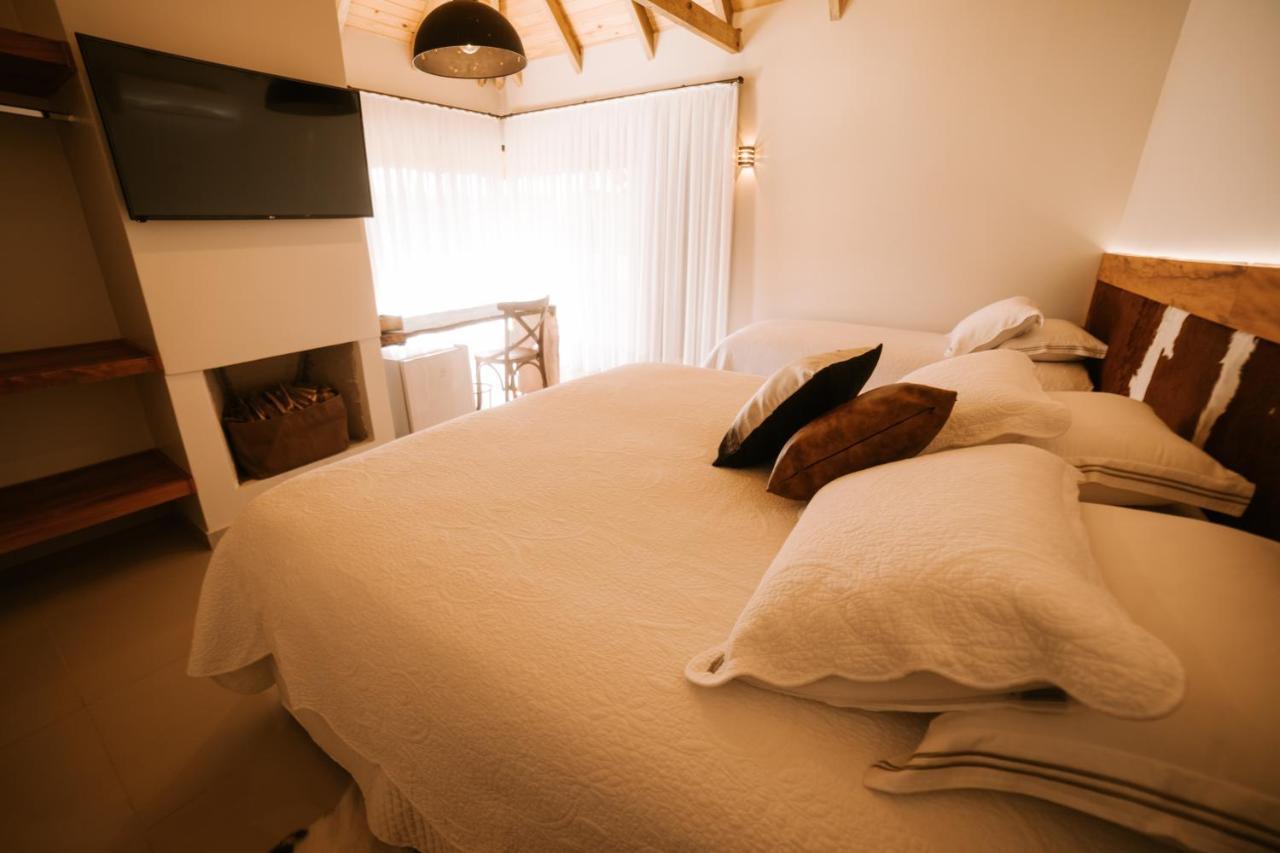 Vira Charme Resort Fernandes Pinheiro Exteriör bild