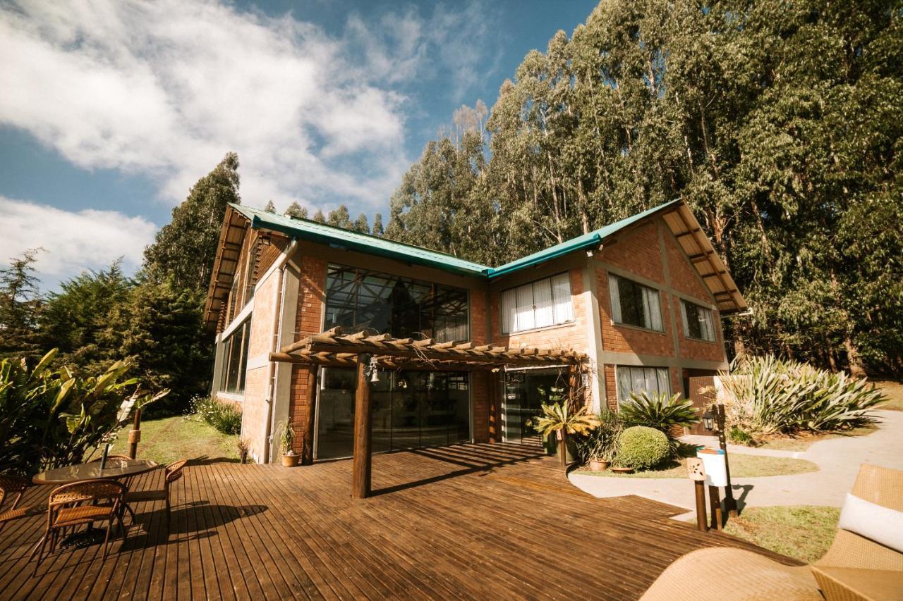 Vira Charme Resort Fernandes Pinheiro Exteriör bild