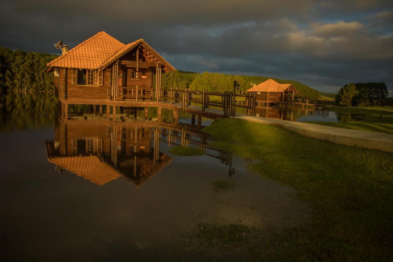 Vira Charme Resort Fernandes Pinheiro Exteriör bild